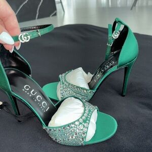 BNIB GUCCI 100mm crystal-embellished sandals